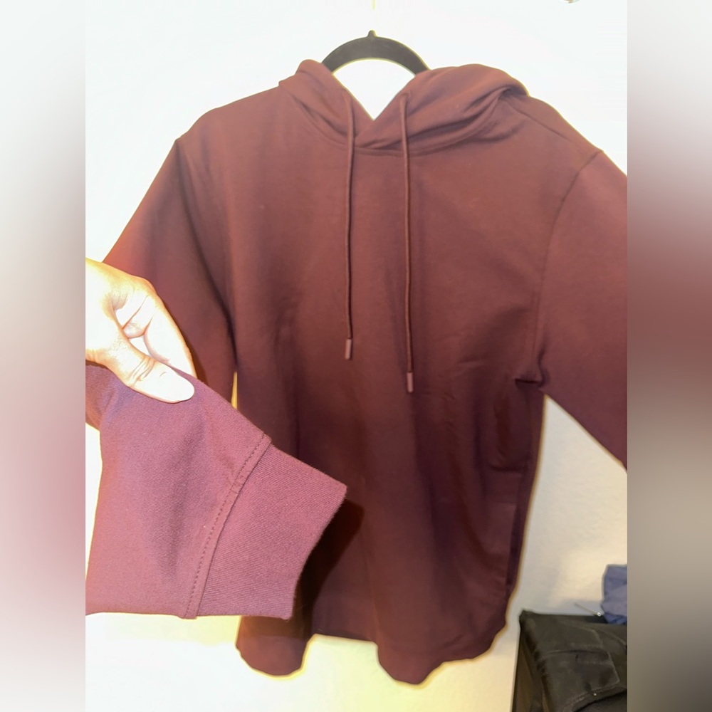 CUTS men’s hoodie / large / barely worn - great condition